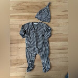 +1 in the family sleeper and hat, Sz 1 year